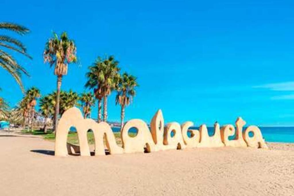 شقة Malagueta 1 Linea De Playa مالقة المظهر الخارجي الصورة